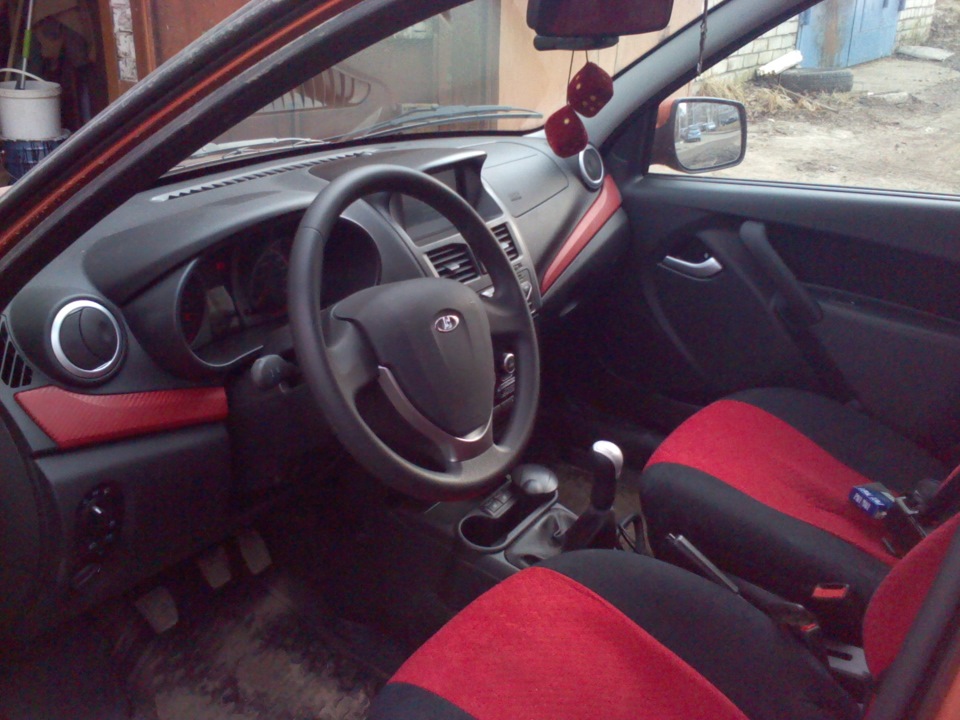 Перетянул заглушки на панели — Lada Калина Универсал (2G), 1,6 л, 2013 ...