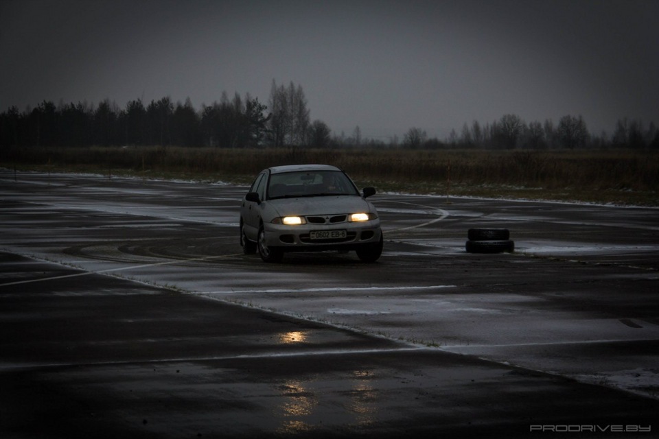 Фото в бортжурнале Mitsubishi Carisma