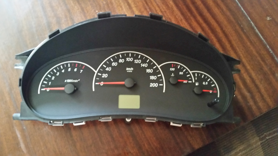 49 Пересвет приборной панели — Lada Приора седан, 1,6 л, 2010 года ...