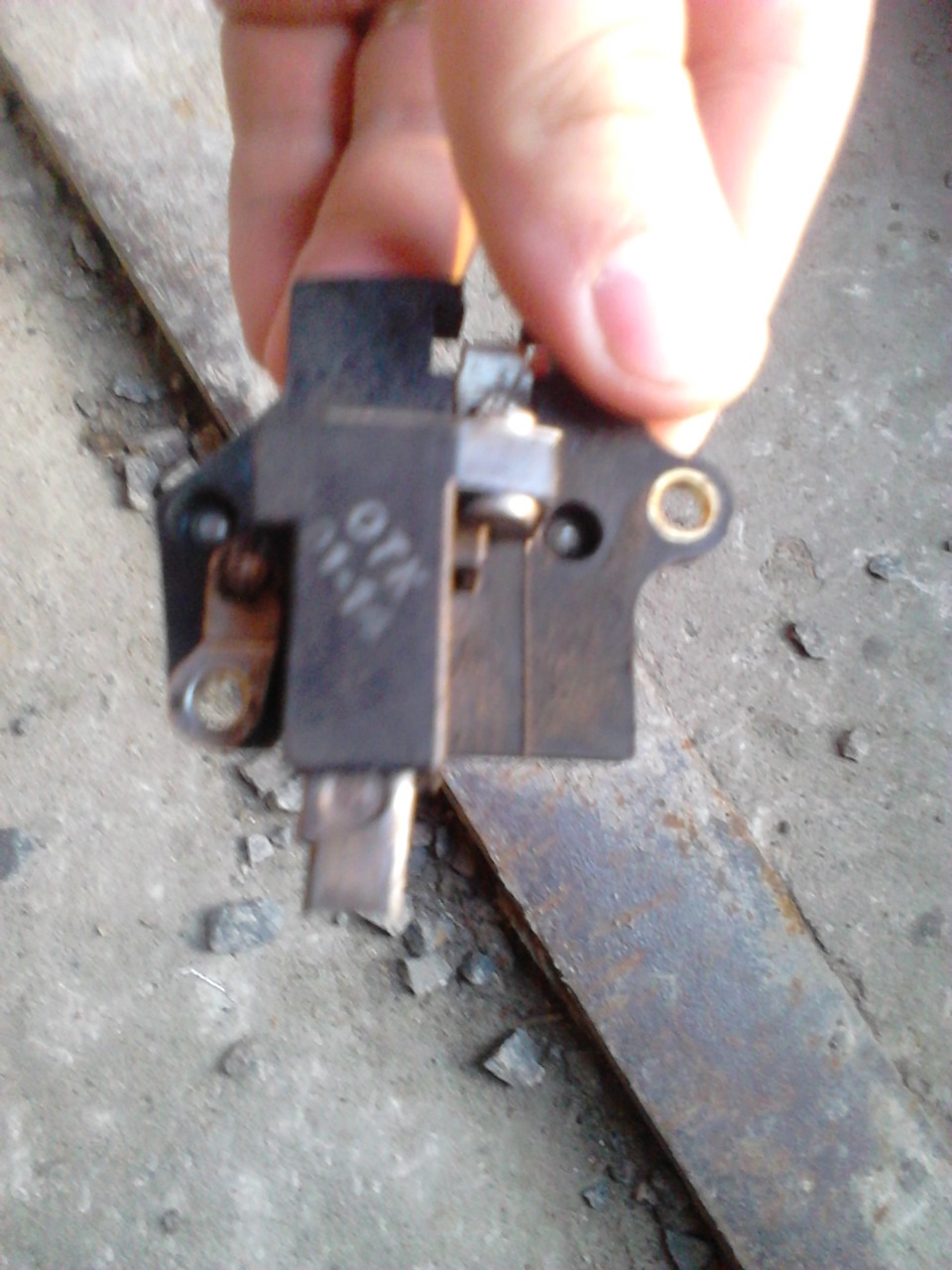 По пути пропала зарядка. — Lada 2107, 1,5 л, 1991 года | своими руками ...