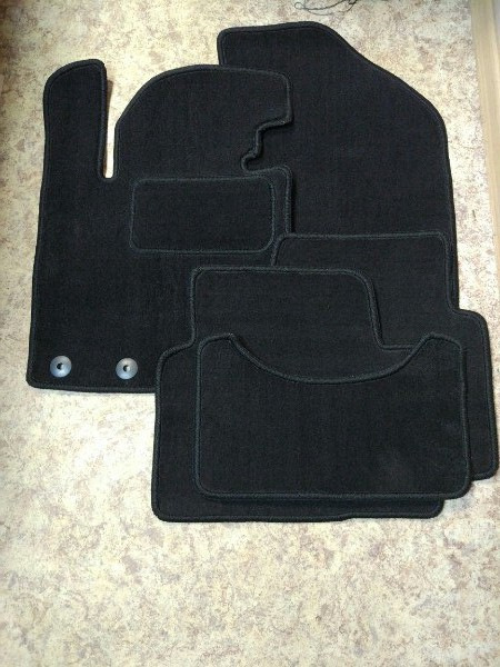 Автоковрики ворсовые для Kia Sportage III — Мастерская автоковриков на ...