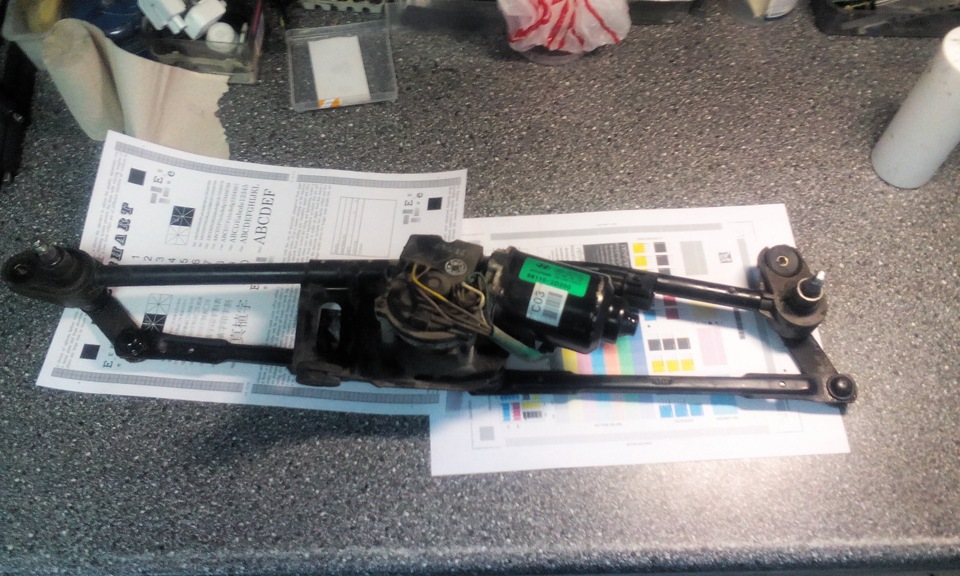 Попытка смазать трапецию дворников — Hyundai Elantra (3G), 1,6 л, 2005 ...