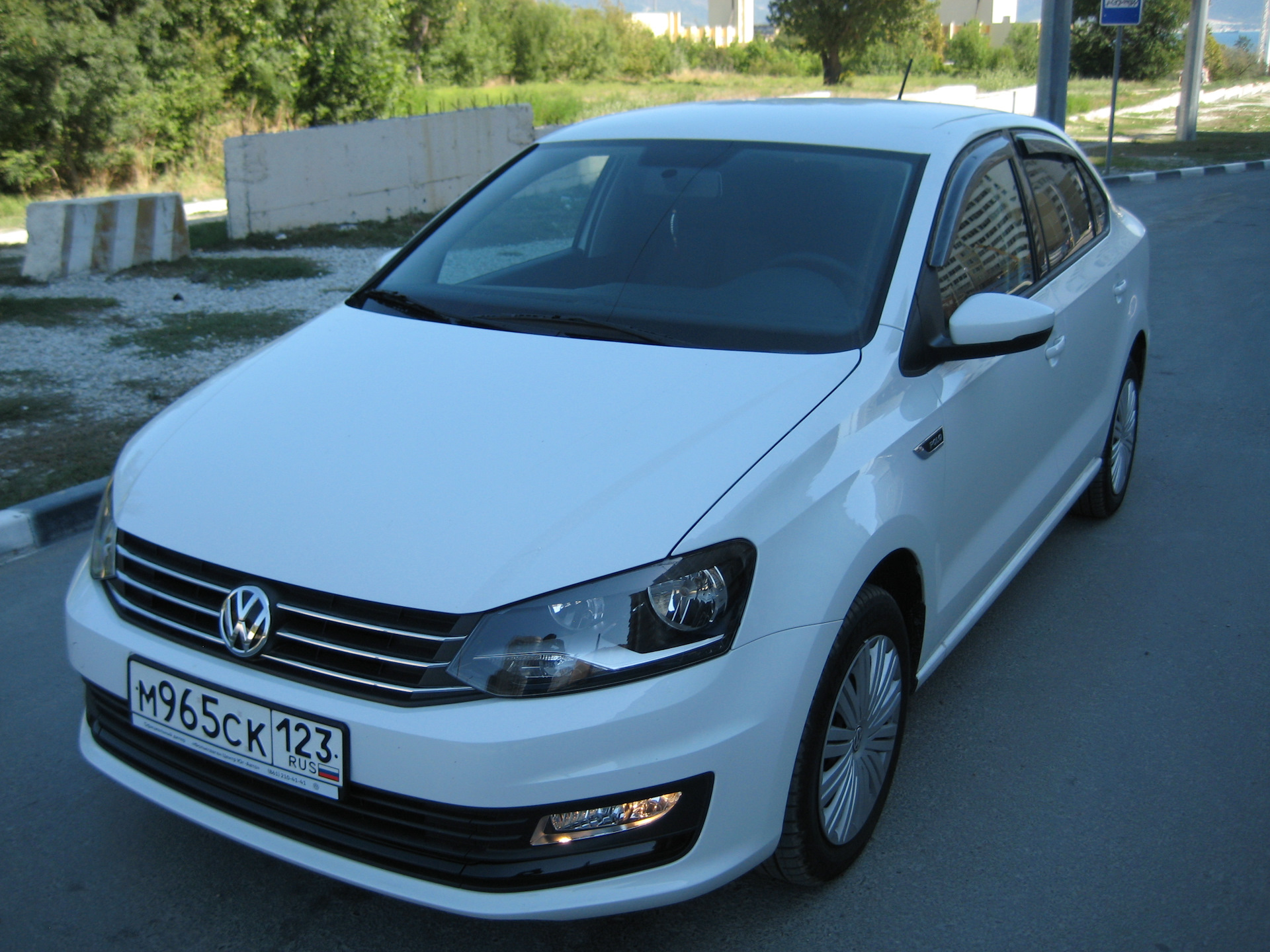 Купить volkswagen с пробегом. Volkswagen Polo sedan Allstar. Polo sedan 9a4. VW Polo sedan 2008. Polo sedan 9nf.