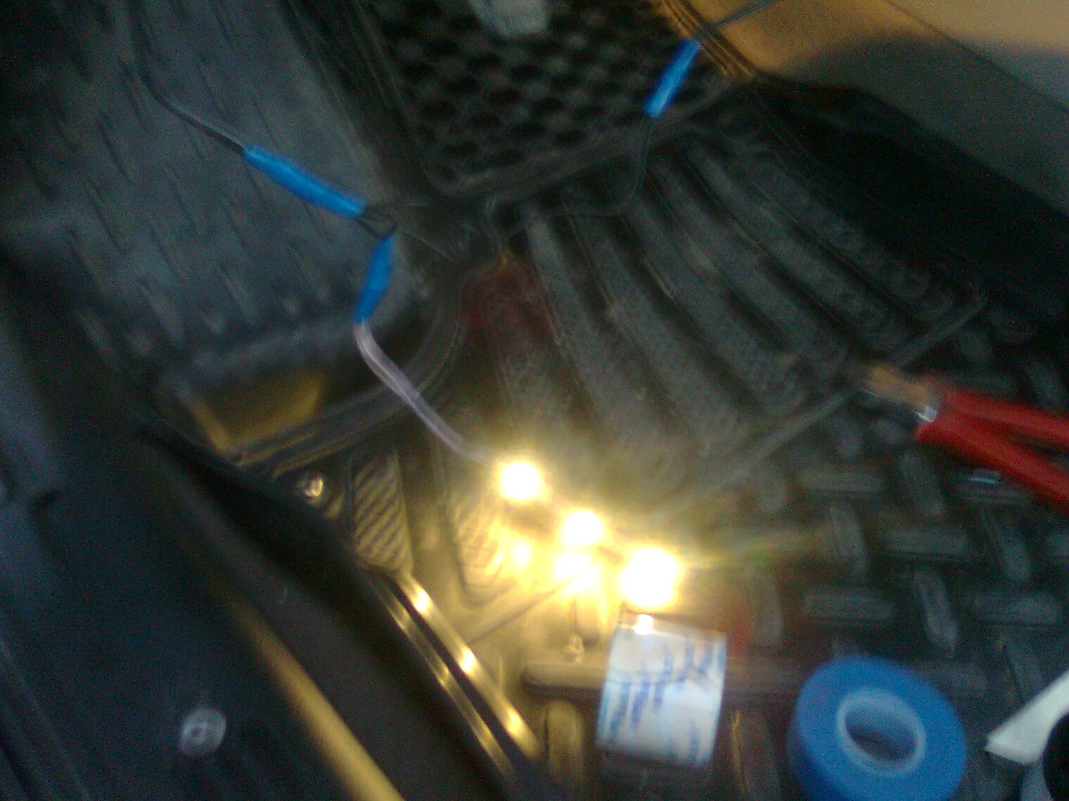 подсветка ног. — LADA Калина хэтчбек, 1,6 л., 2008 года | тюнинг | DRIVE2