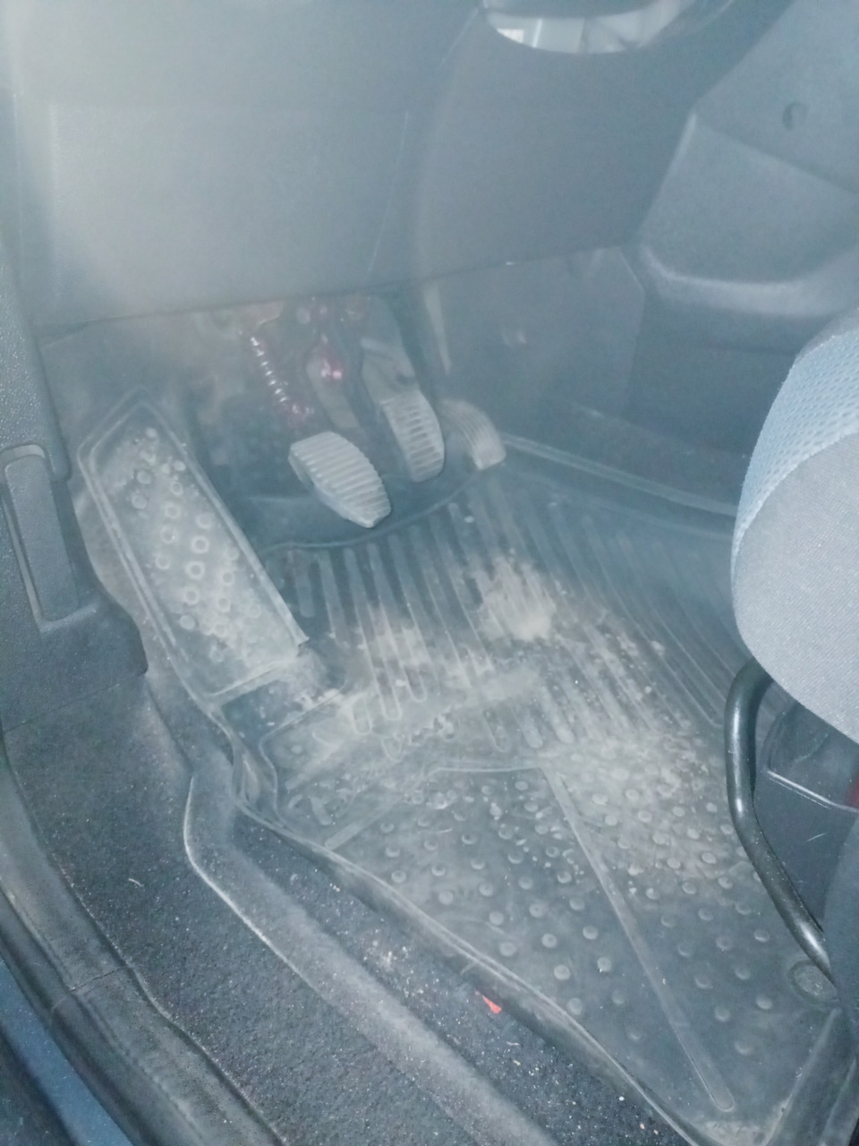 Фото в бортжурнале Citroen Berlingo  (2G)
