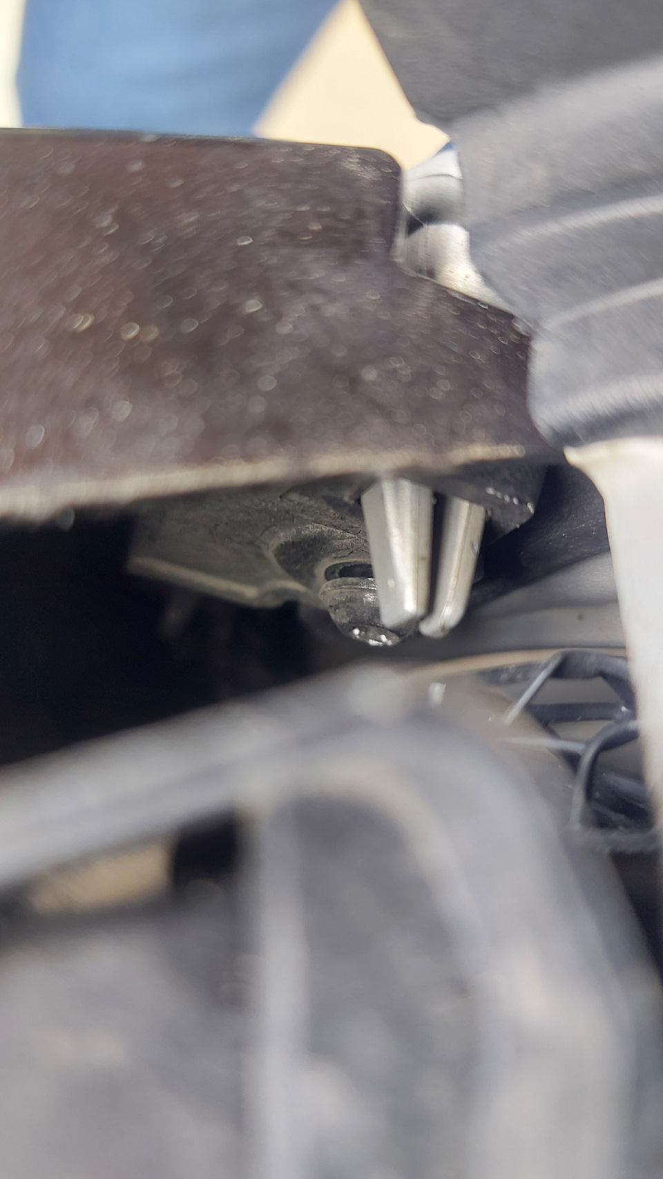 второй саморез — Volvo XC90 (2G)