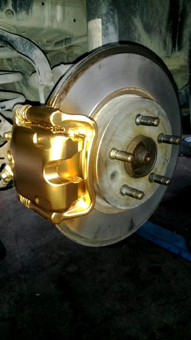 шлифовка тормозных дисков, замена колодок и покраска суппортов — Opel ...