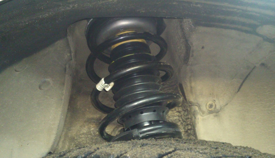 Выделяется пока)) — BMW 3 series (E90)