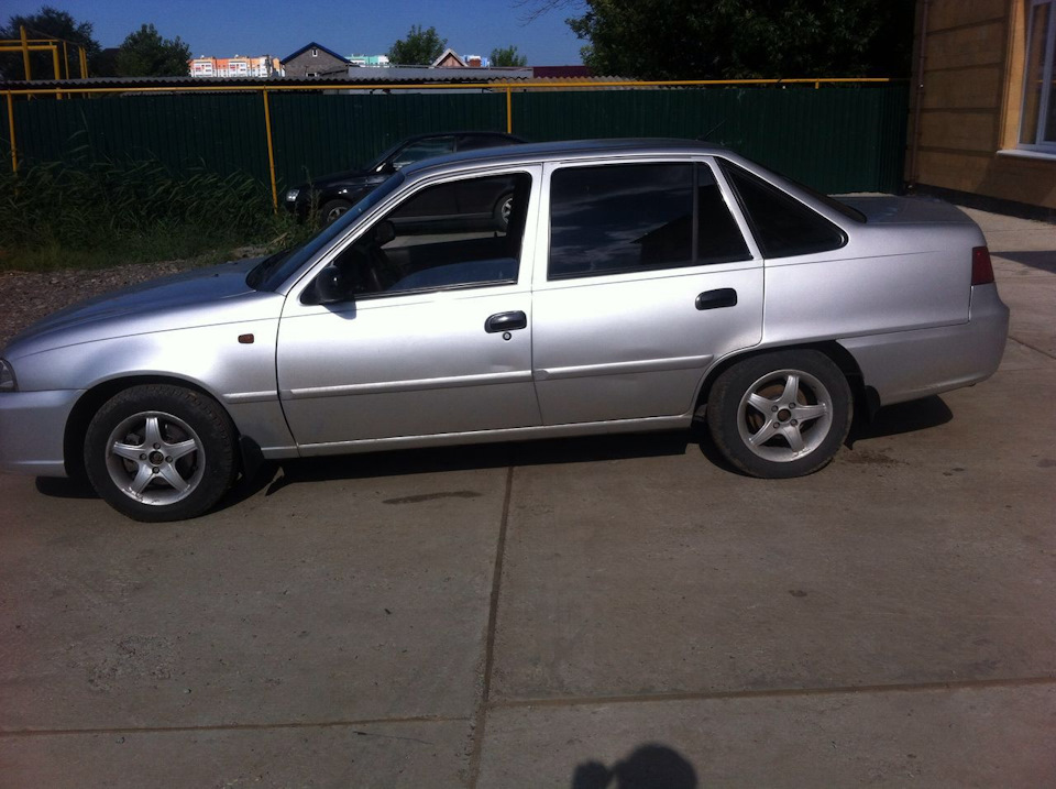 Брызговики — Daewoo Nexia (N150), 1,6 л, 2010 года | аксессуары | DRIVE2