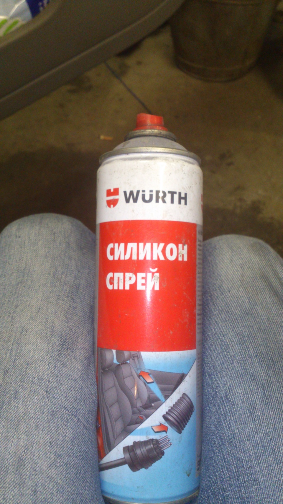 Снятие перчаточного ящика + ремонт правой петли — Audi A4 (B6), 1,8 л ...