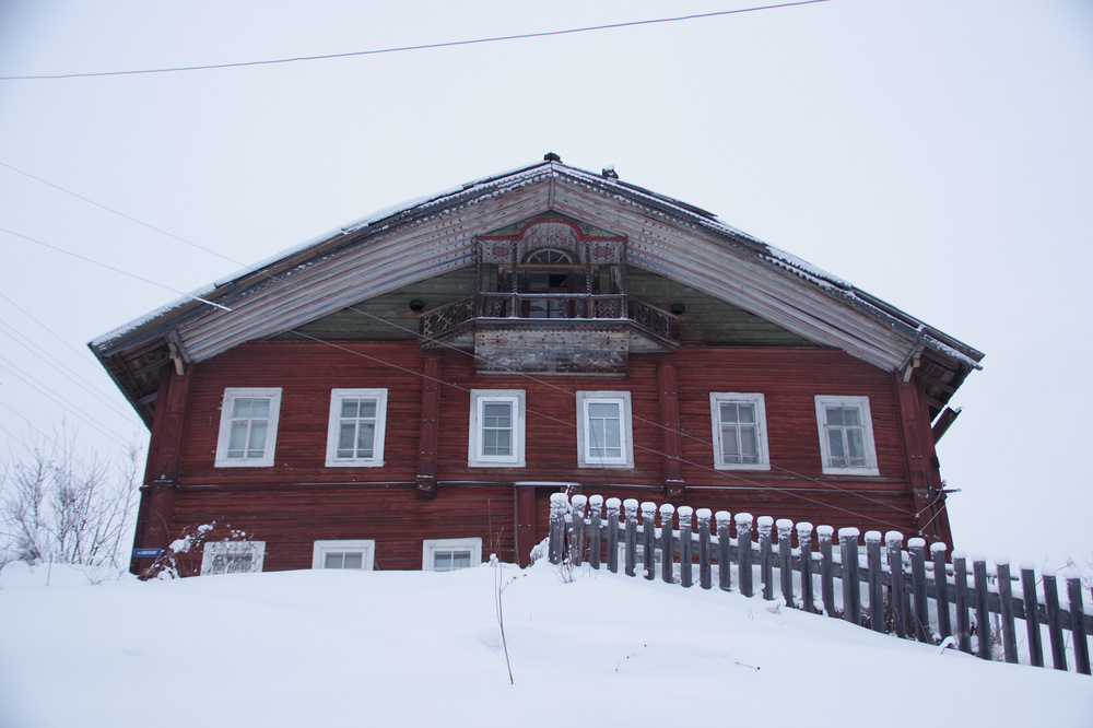 Погода в верхнетоемском районе архангельской. Русский Север Архангельская область верхняя Тойма. Подслушано нижняя Тойма Архангельской области. Пучежский музей Верхнетоемский район. Расписные домам верхняя Тойма.