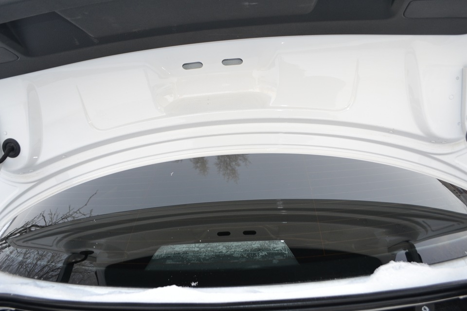 Заглушки на крышку багажника — Volkswagen Jetta VI, 1,4 л, 2011 года ...