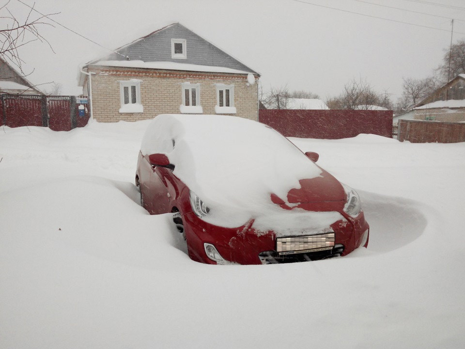 Yet another Snow and Steering Wheel. Много снега и руль. — Hyundai ...