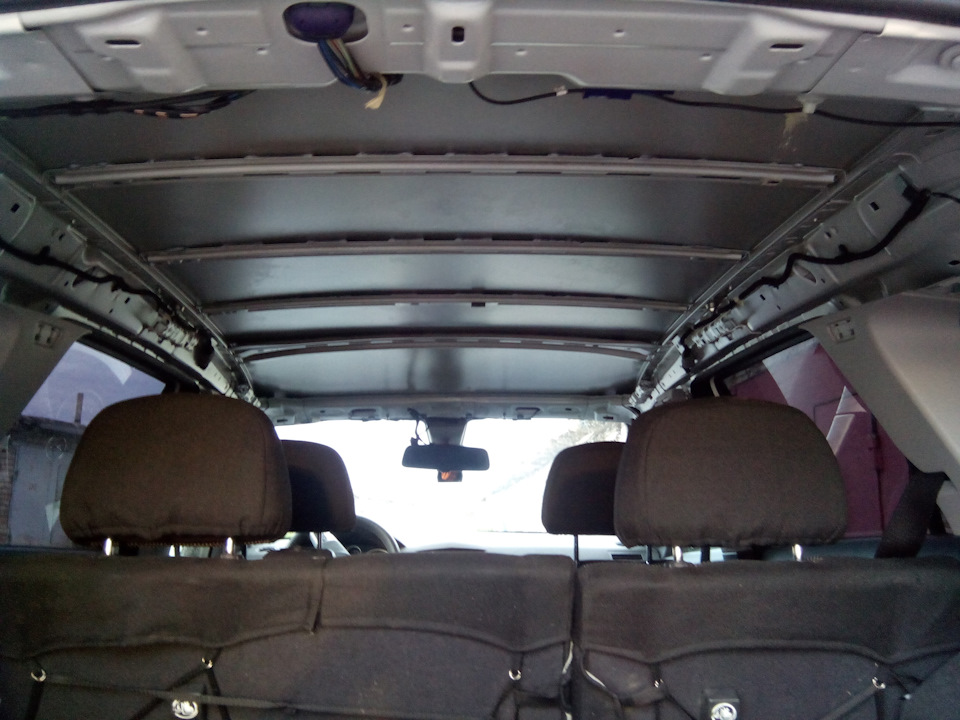 Таки установка рейлингов на крышу с попутной шумоизоляцией последней ...