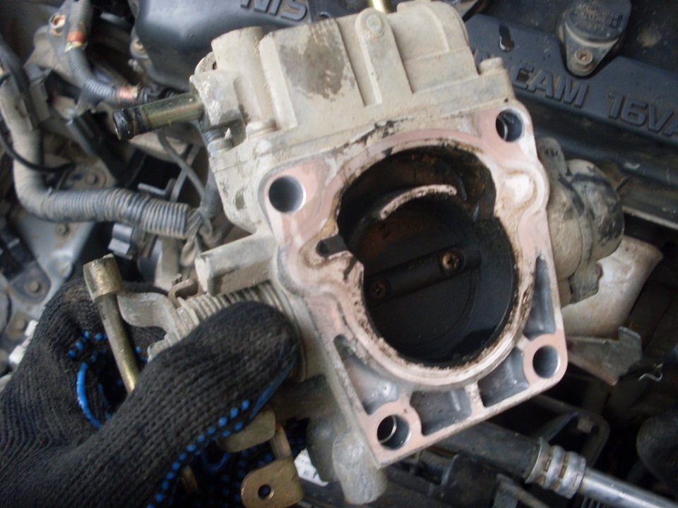 Нужен совет. Обучается ли сама дроссельная заслонка в течении ...