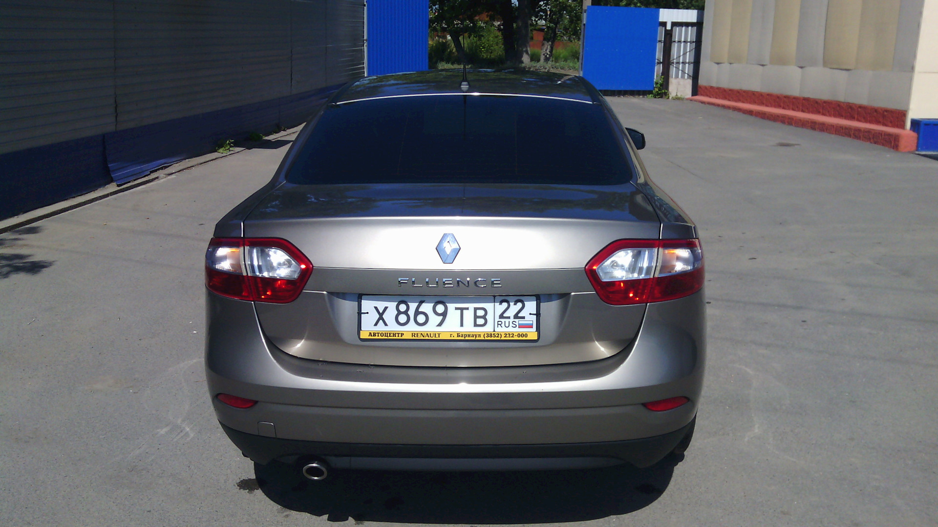 Renault Fluence 1.6 бензиновый 2012 | на DRIVE2