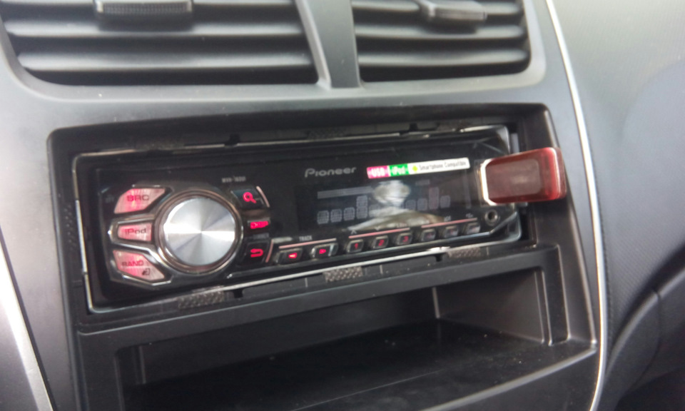 Добавил магнитолу. — Hyundai Solaris, 1,4 л, 2016 года | электроника ...