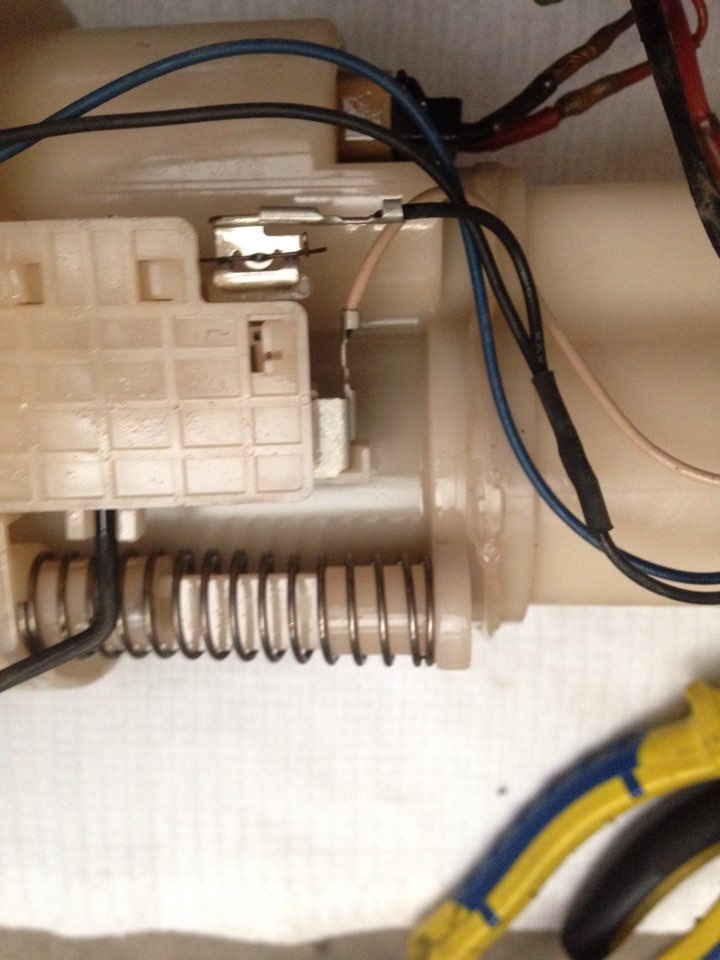 Решил почистить топливный насос — Infiniti FX (1G), 3,5 л, 2003 года ...