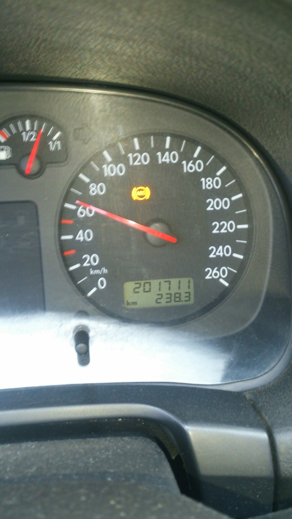 Датчик Abs — Volkswagen Golf Mk4, 1,6 л, 1999 года | поломка | DRIVE2