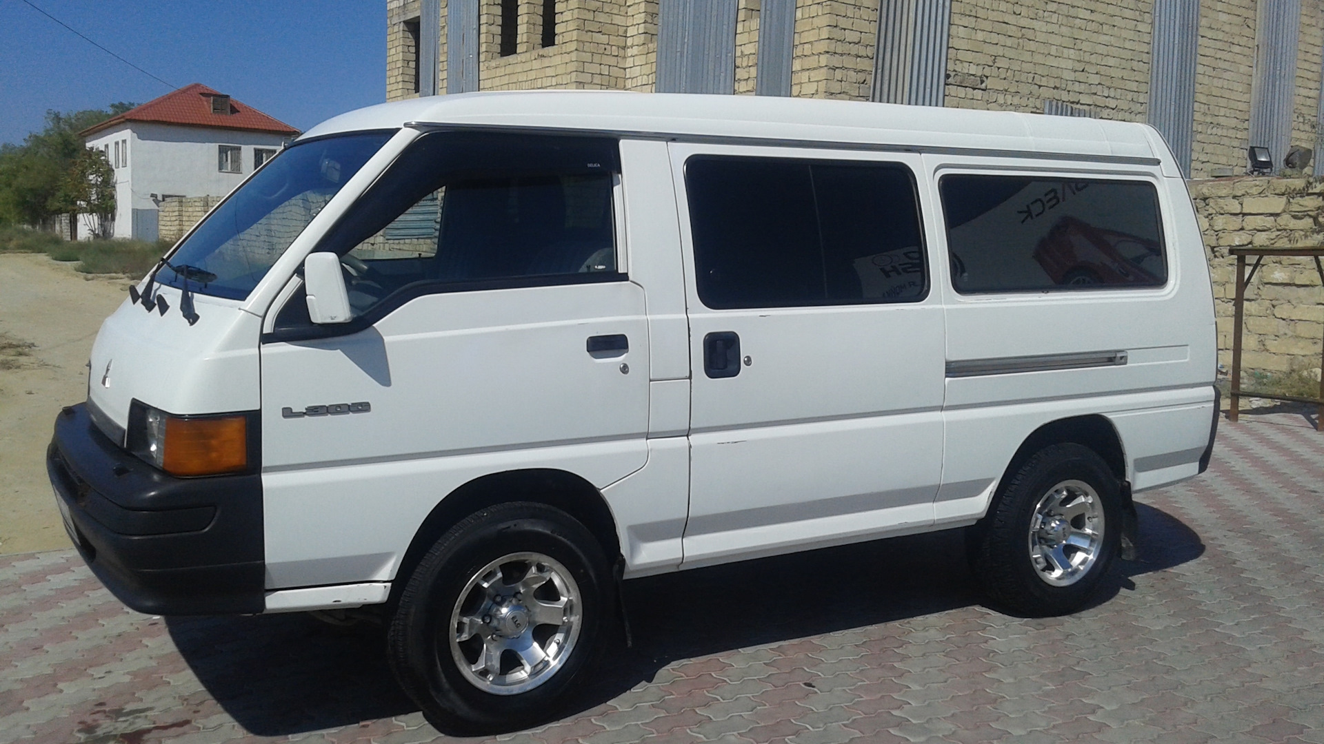 Мицубиси Л300 Купить Бу В России