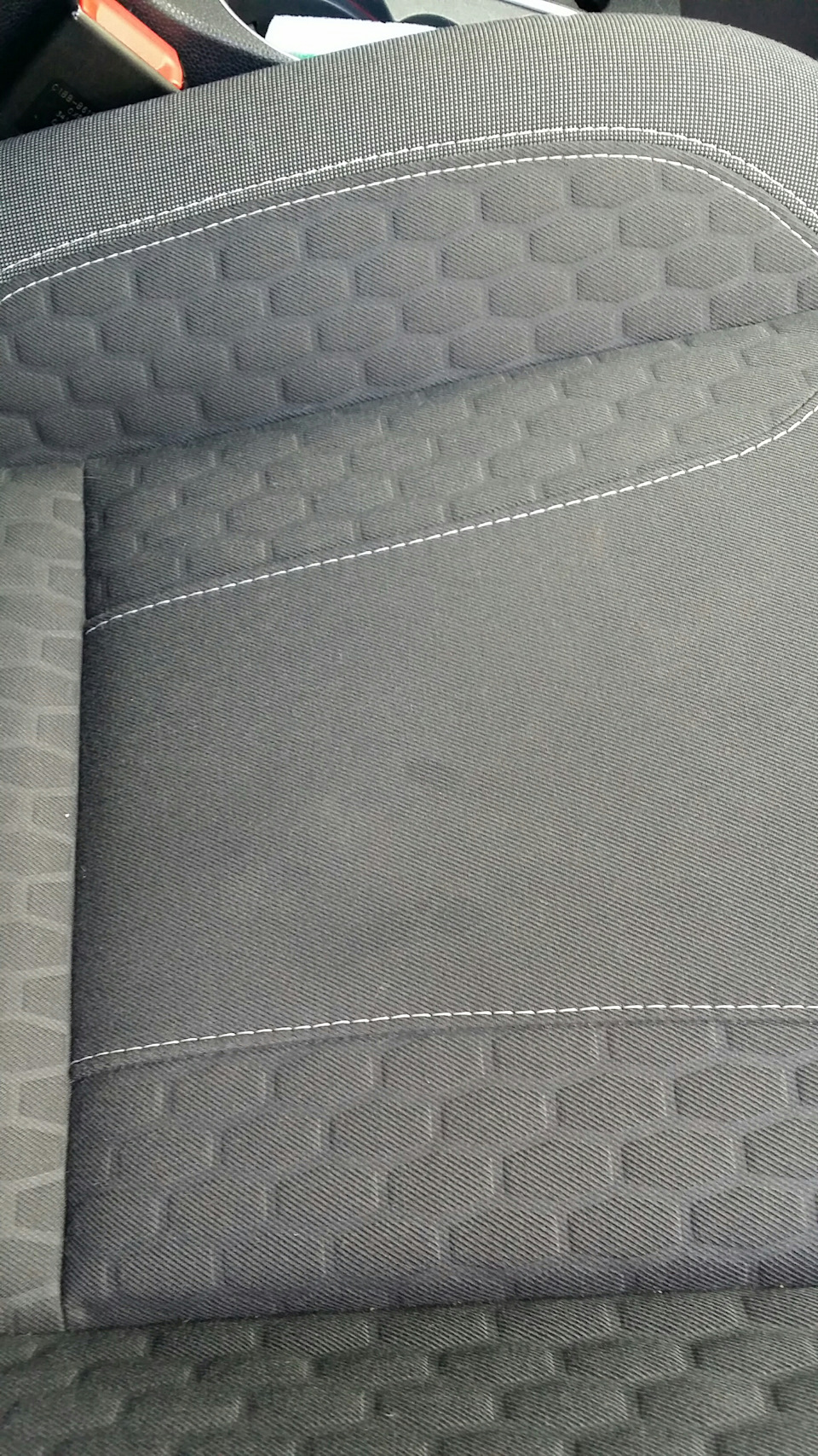 Дешевая химчистка передних сидений — Ford Fiesta (Mk VI), 1 л, 2013 ...