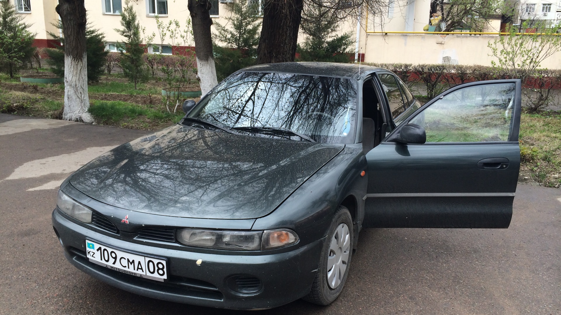 Расход галант 2.4. Galant 7. Mitsubishi Galant 7. Митсубиси Галант 7 1996 года механика. Mitsubishi Galant 1996 года.