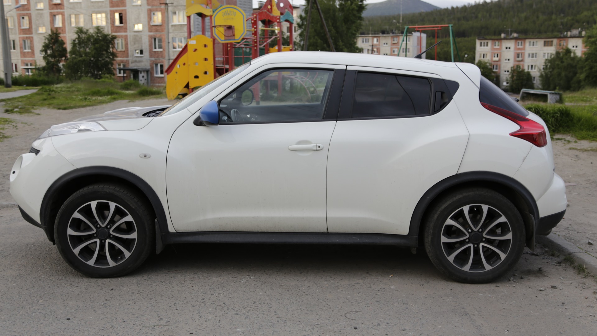 Nissan Juke (1G) 1.6 бензиновый 2013 | Белый Хомяк 4WD SE+Sport на DRIVE2