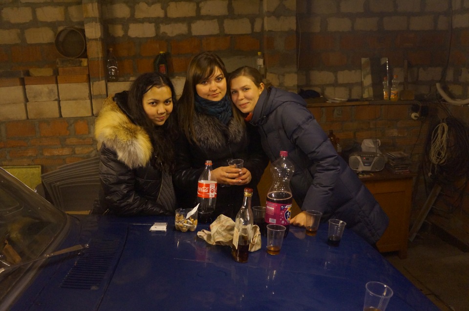 разбор панели, проклейка-начало. звук — ГАЗ 24, 2,5 л, 1979 года ...