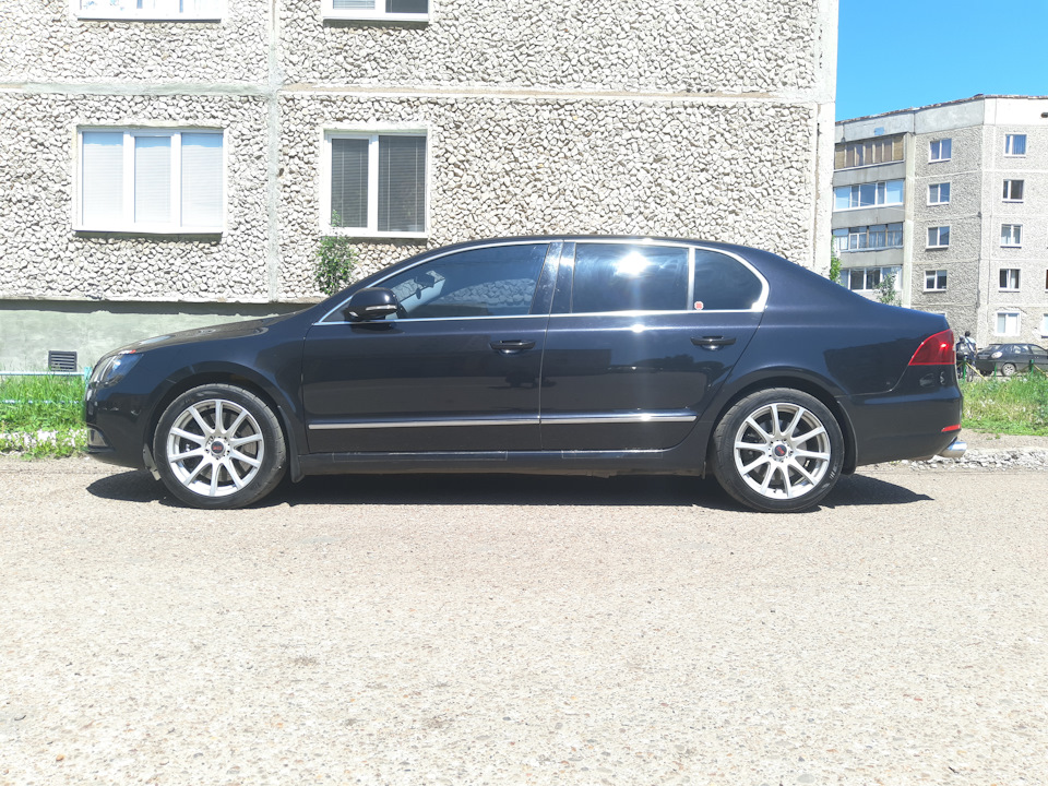 Кажется что ничего не поменялось но по рулетке все ровно! — Skoda Superb Mk2