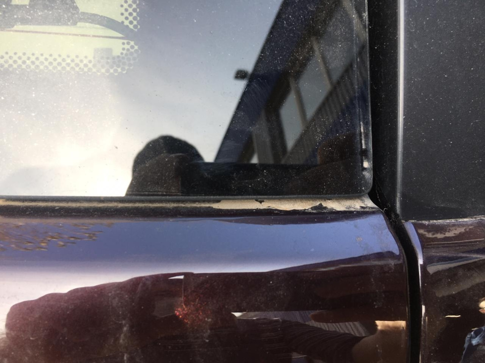 Верхняя крышка багажника. — Land Rover Range Rover (3G), 5 л, 2011 года ...