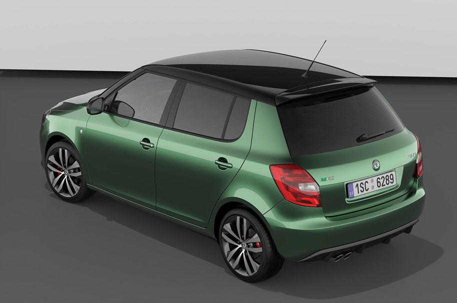 Расход fabia. Skoda Fabia 5j. Skoda Fabia RS. Skoda Fabia 2011. Фабия 5.