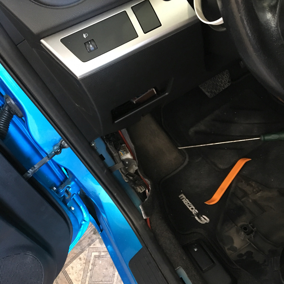 Фото в бортжурнале Mazda 3 (2G) BL