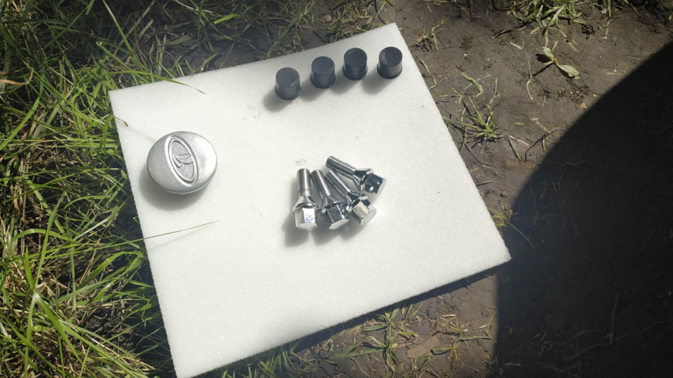 Решение проблемы с вибрацией руля при торможении — Lada 2114, 1,6 л ...