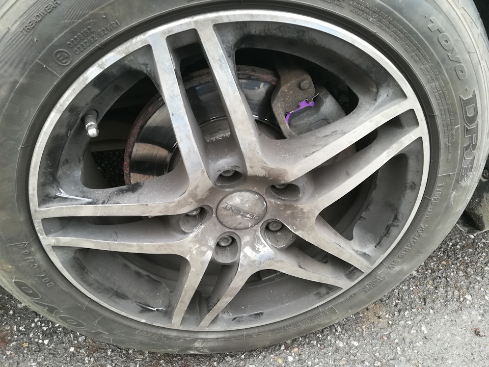 Фиолетовые колодки&TOYO DRB — Hyundai i30 (1G), 1,6 л, 2011 года | шины ...