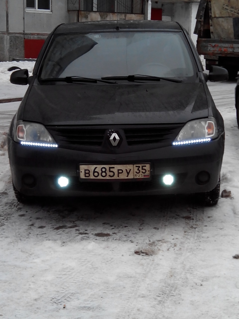 renault logan 2010 туманки