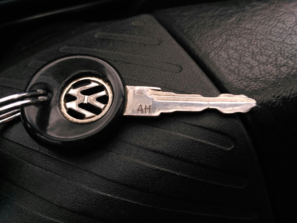 новый ключик от счастья — Volkswagen Golf Mk2, 1,6 л, 1988 года ...