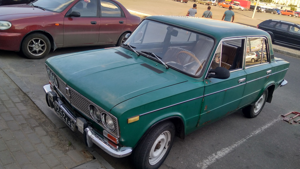 Lada 2103