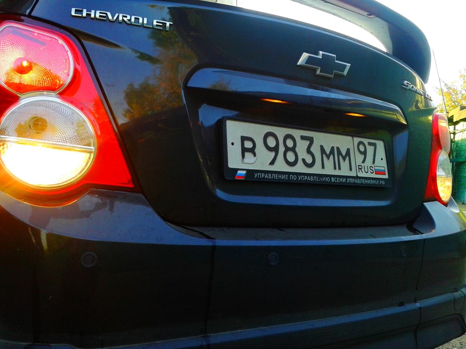 шевроле авео задний ход. шевроле авео задний ход. 2. датчик заднего хода авео т200. парктроник задний авео т300 седан.