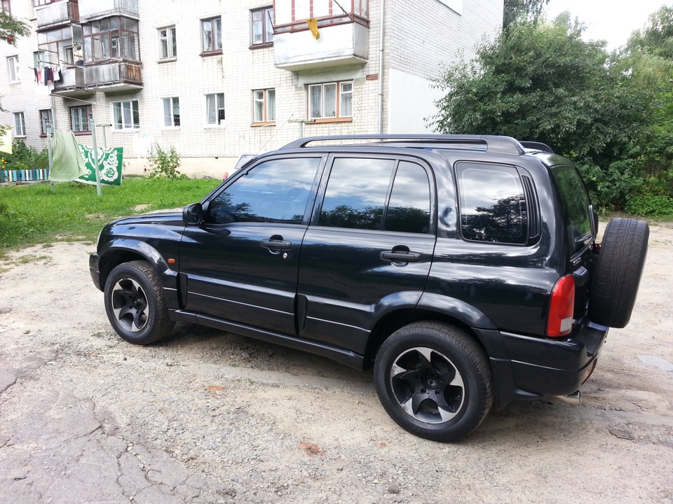 2004 отзывы. Гранд Витара 2004. Suzuki Grand Vitara 2004. Сузуки Гранд Витара 2004 года. Suzuki Vitara 2004.