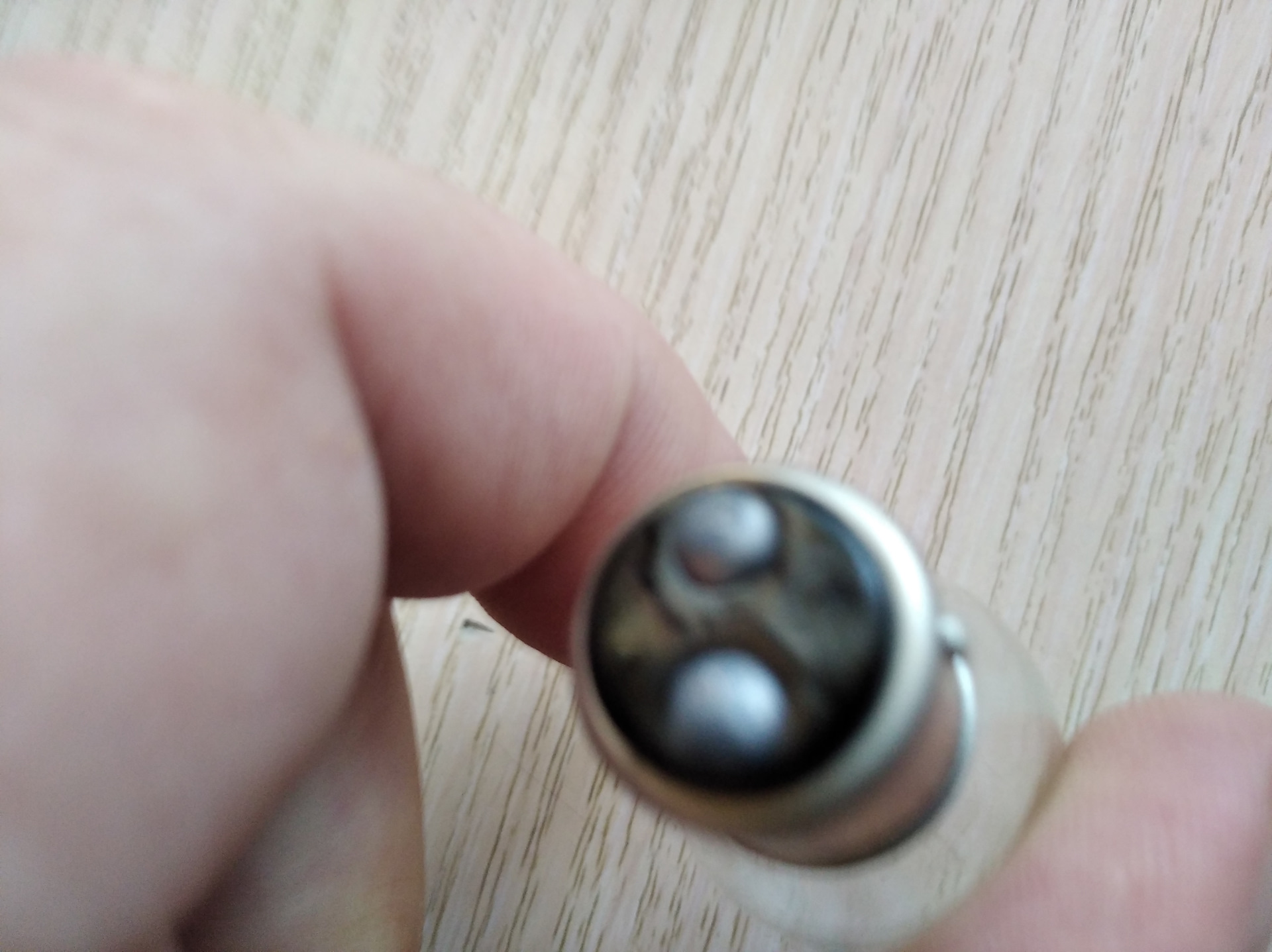 Замена лампы габаритов в задней фаре. — Lada Калина универсал, 2 л ...