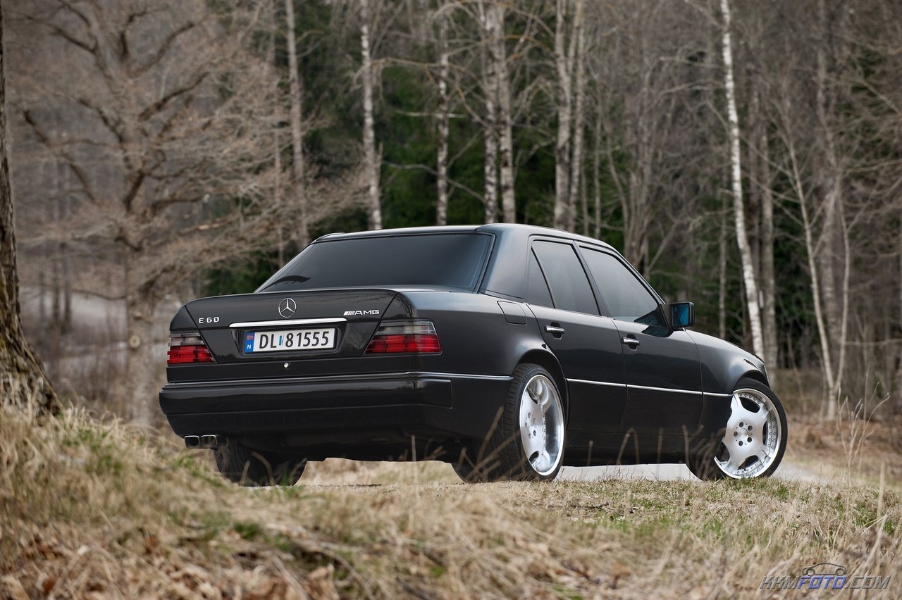 Mercedes Benz e60 AMG Limited w124