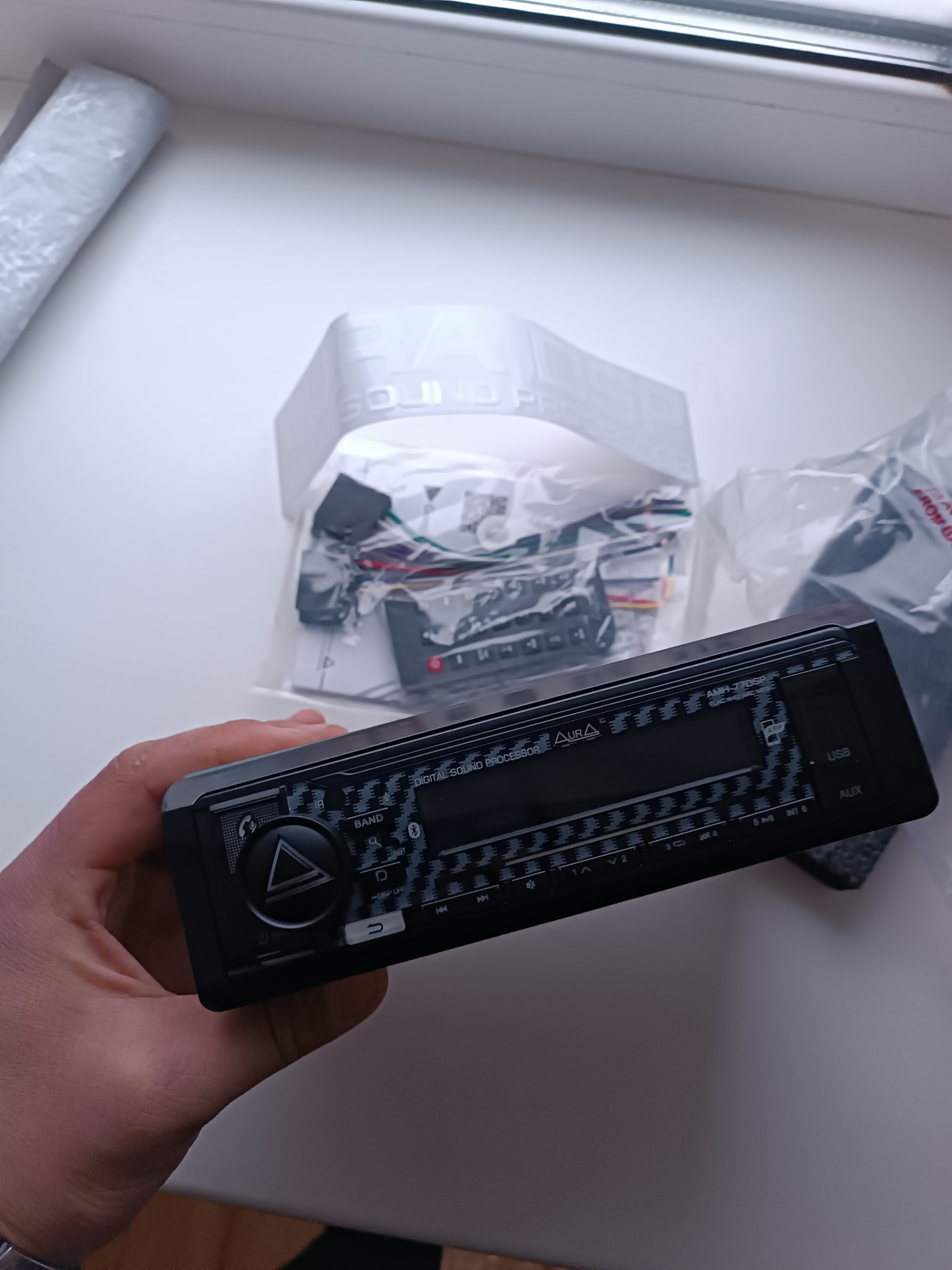 Установка магнитолы аура 77 — Lada 2115, 1,5 л, 2005 года | электроника ...