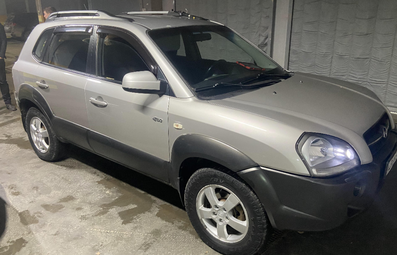 Муки выбора — Hyundai Tucson (JM), 2 л, 2008 года | покупка машины | DRIVE2