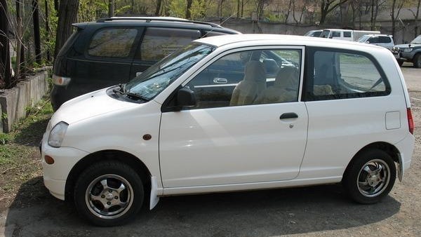 Mitsubishi Minica 1985