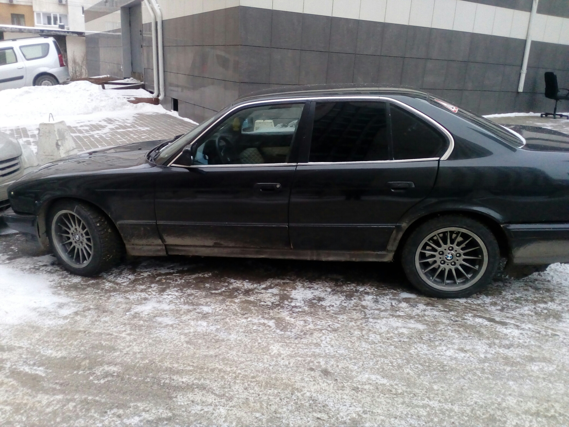 BMW e34 32 стиль. БМВ е34 диски 32 стиль. 32 Стиль БМВ е34 r17. БМВ е34 32 стиль р17.