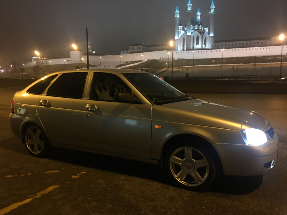Ах, лето… Стойки. 16' торусы, а снег ещё не растаял 😈 — Lada Приора ...