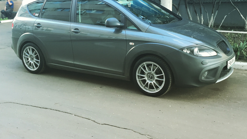 Выхлоп) — SEAT Altea Freetrack, 2 л, 2012 года | тюнинг | DRIVE2