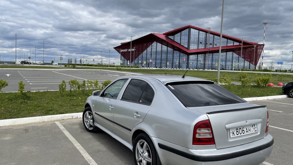 Подозрение на низкое напряжение в фарах! 🤔 — Skoda Octavia Mk1, 1,8 л ...