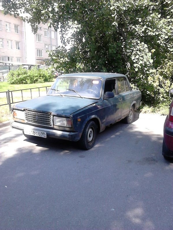 Брошенные автомобили в санкт петербурге