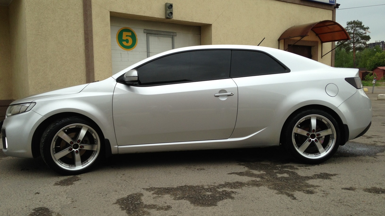 Kia Koup r19